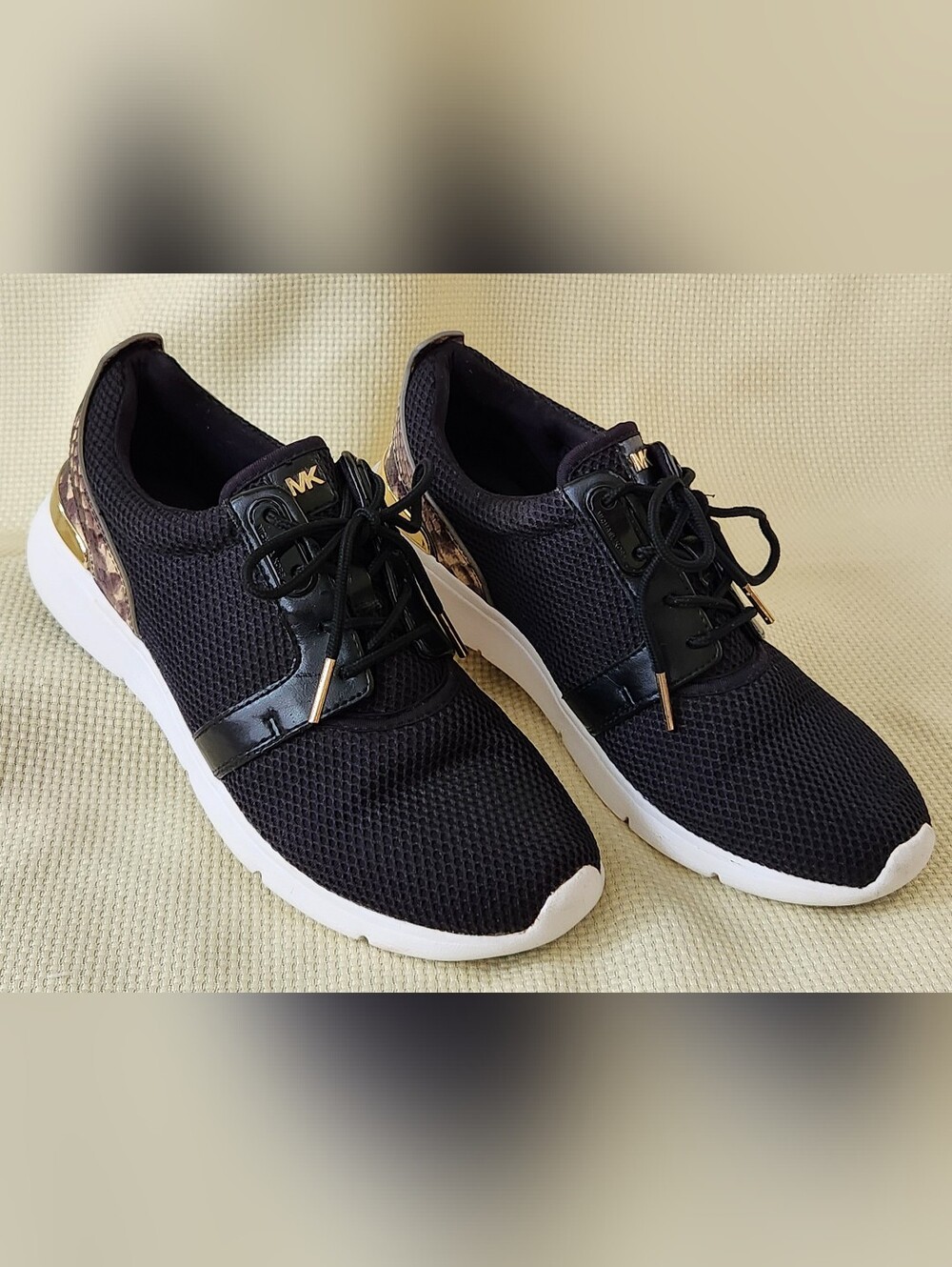 MICHAEL Michael Kors Miles Black Mesh Snake Trainer Sneakers Size 7.5M Snakeskin